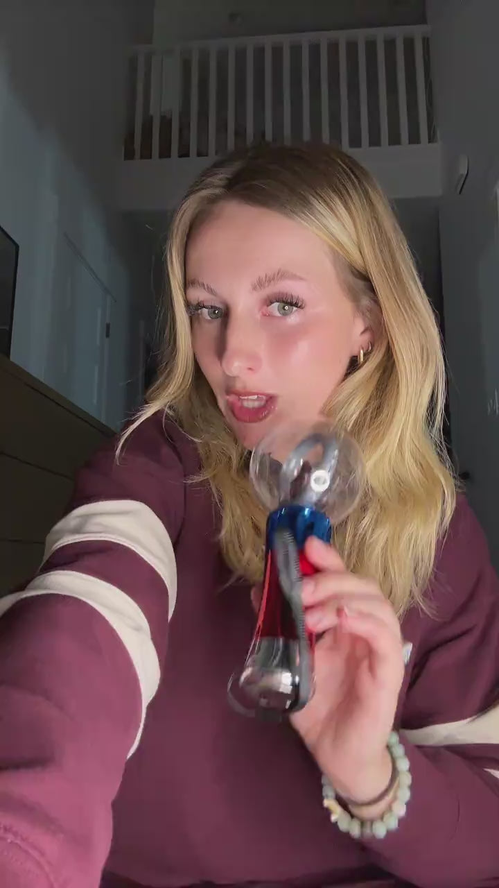 A parent shares their experience with the Mimsy Glow & Spin Sensory Wand.